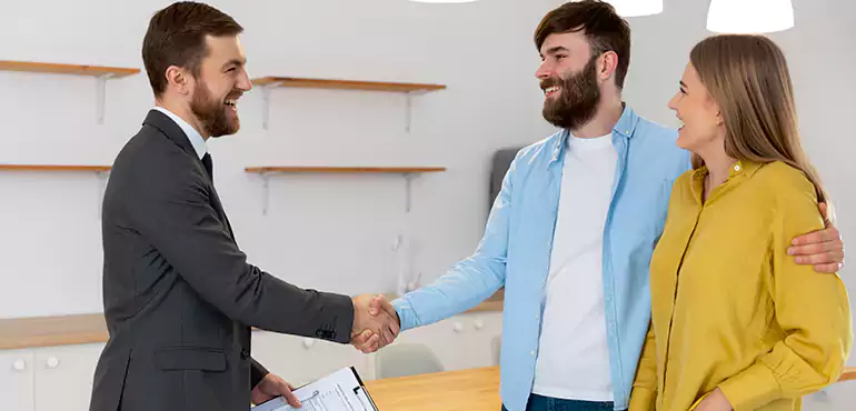 Why Choose Phoenix Home Buyers to Sell Your Condo Fast in Phoenix, AZ?
